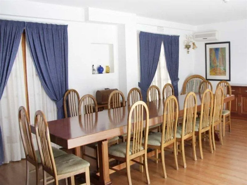 فندق Morlans Garden باغيرا